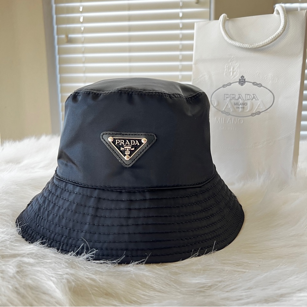 PRADA Logo Nylon Wide Brim Bucket Hat in Black Sz Large includes Shopper Bag NWT